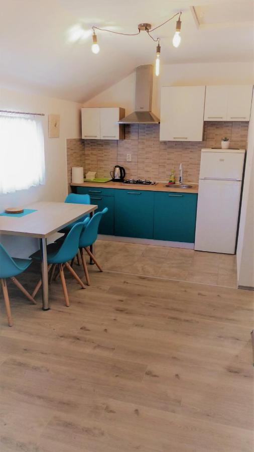 Galesic Apartments & Rooms Korenica Buitenkant foto