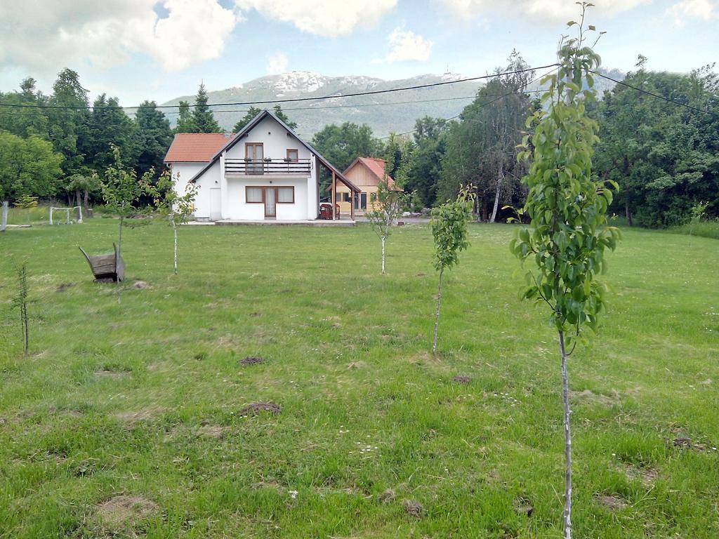 Galesic Apartments & Rooms Korenica Buitenkant foto